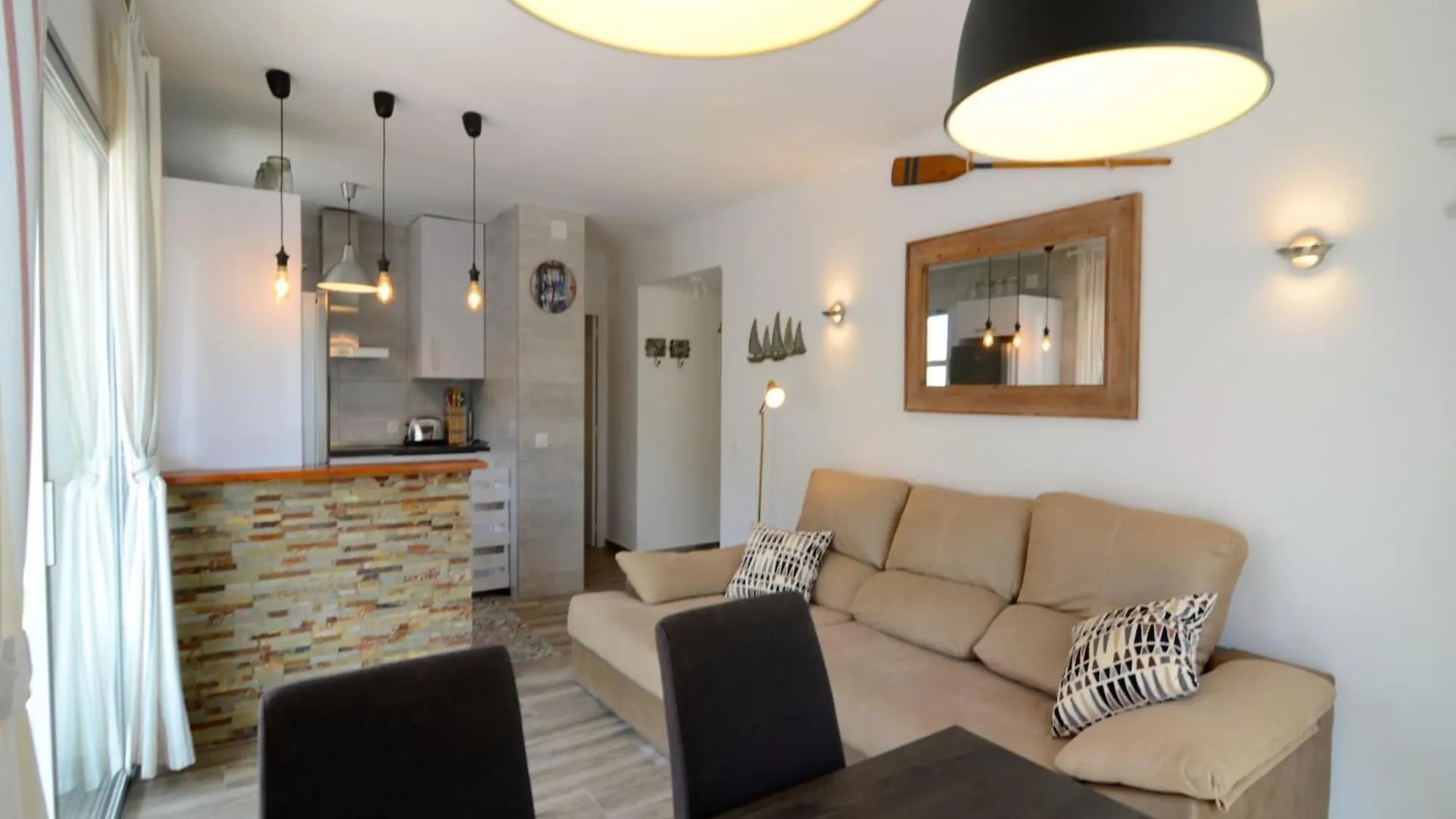 Omega 5 1-D Apartment L'Estartit İspanya